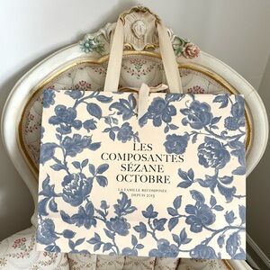 Sezane Shopping Bag XL floral print ecru / blue